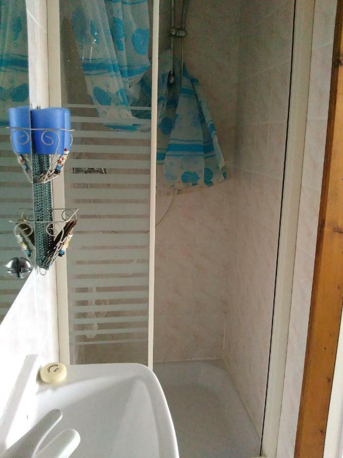 La Chambre Du Randonneur Bangor Екстериор снимка