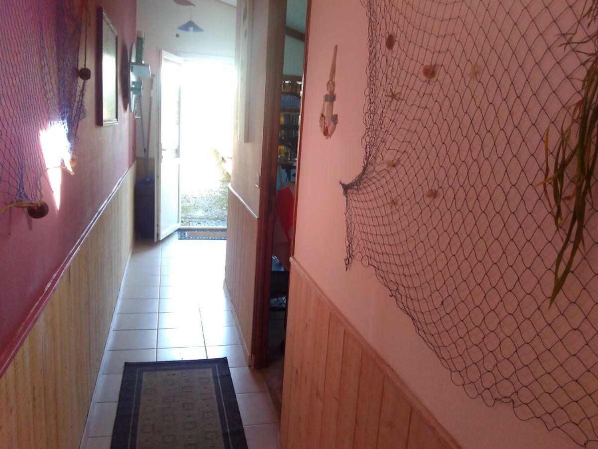 La Chambre Du Randonneur Bangor Екстериор снимка